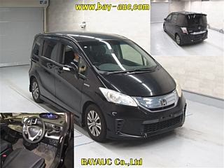 HONDA FREED 2012