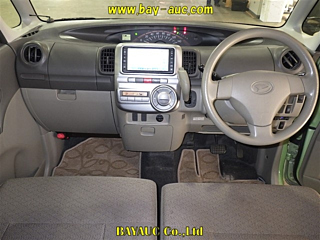 DAIHATSU TANTO 2012
