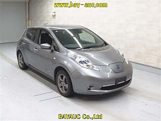 NISSAN LEAF 2016