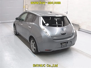 NISSAN LEAF 2016