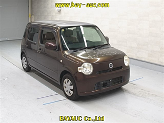 DAIHATSU MIRA 2010