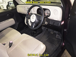 DAIHATSU MIRA 2010