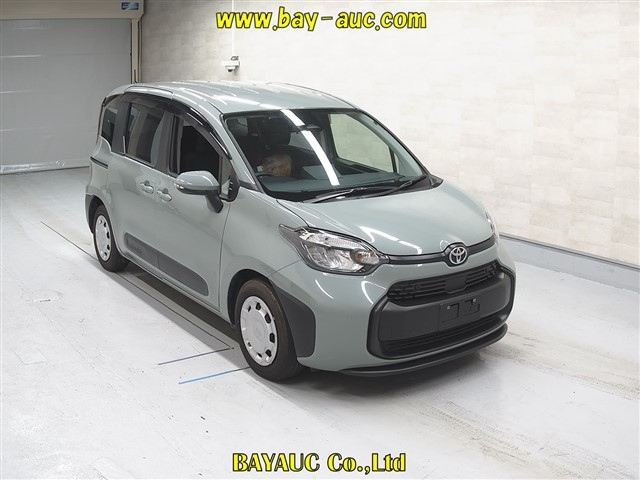TOYOTA SIENTA 2023