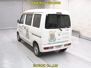 DAIHATSU HIJET VAN 2011