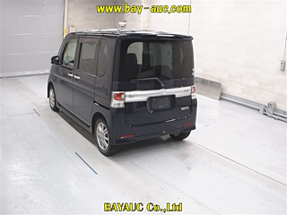 DAIHATSU TANTO 2010