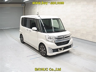 DAIHATSU TANTO 2014