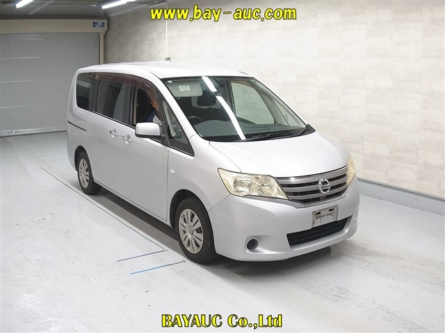 NISSAN SERENA 2011