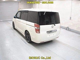 HONDA STEP WAGON 2010