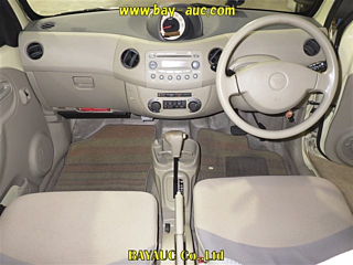 DAIHATSU ESSE 2010