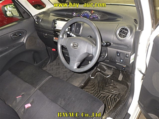 DAIHATSU TANTO 2013