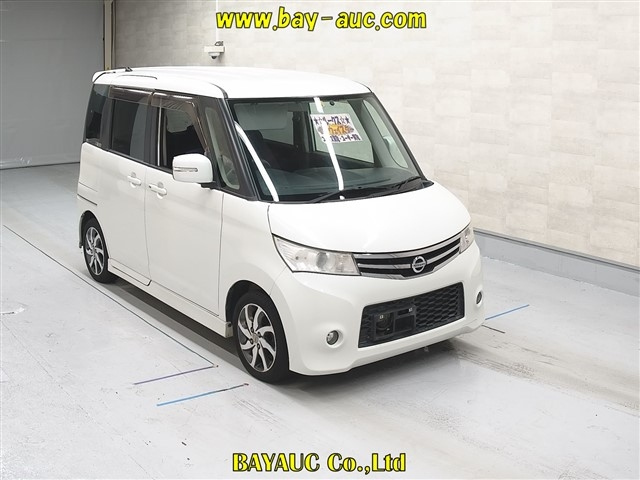 NISSAN ROOX 2012
