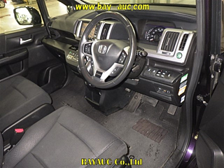 HONDA STEP WAGON 2013