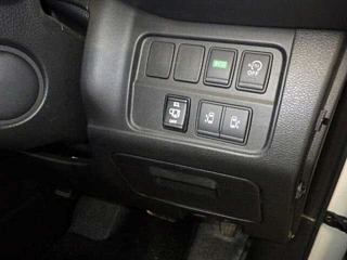 NISSAN SERENA 2018