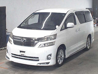 TOYOTA VELLFIRE 2010