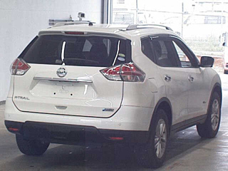 NISSAN X-TRAIL 2015