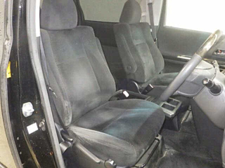 TOYOTA VELLFIRE 2010