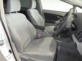 TOYOTA PRIUS 2010