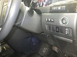TOYOTA VELLFIRE 2010