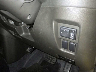 NISSAN CUBE 2010