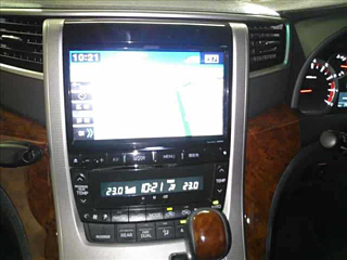 TOYOTA ALPHARD 2010