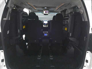TOYOTA ALPHARD 2010