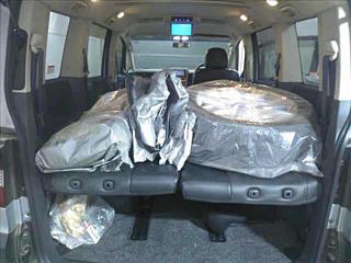 MITSUBISHI DELICA D5 2010
