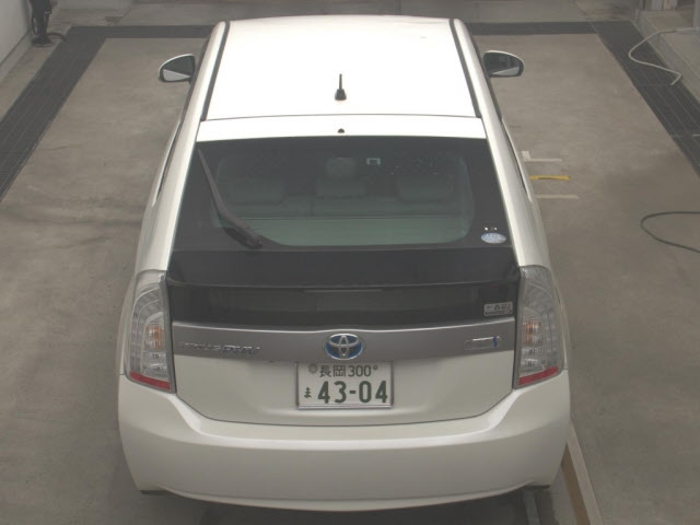 TOYOTA PRIUS PHV 2015