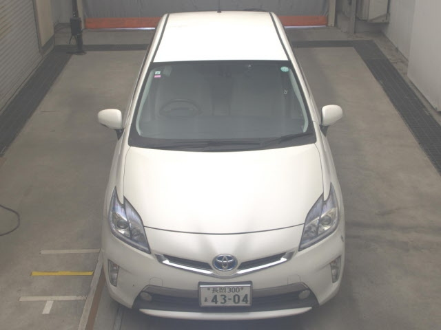 TOYOTA PRIUS PHV 2015