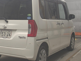 DAIHATSU TANTO 2018