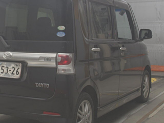 DAIHATSU TANTO 2010