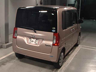 DAIHATSU TANTO 2016