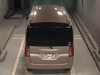 DAIHATSU TANTO 2016