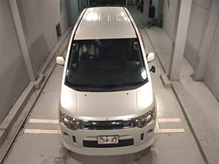MITSUBISHI DELICA D5 2008