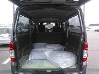 NISSAN CARAVAN VAN 2020