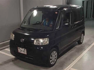 DAIHATSU TANTO 2010