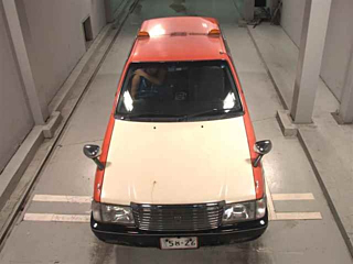 TOYOTA CROWN COMFORT 2016