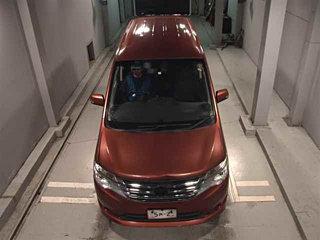 NISSAN SERENA 2014