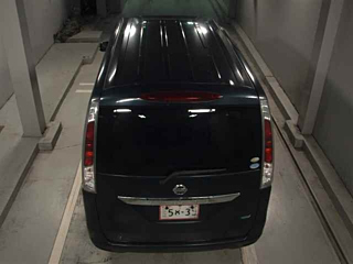 NISSAN SERENA 2011