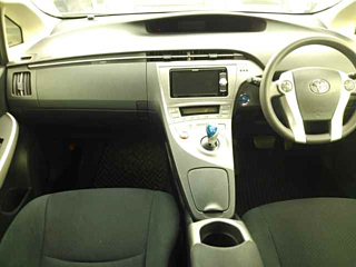 TOYOTA PRIUS 2012