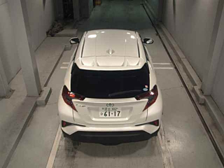 TOYOTA C-HR 2019
