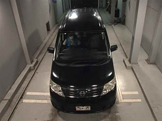 NISSAN SERENA 2010