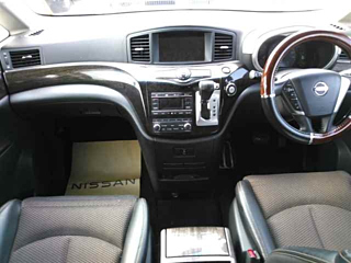 NISSAN ELGRAND 2010