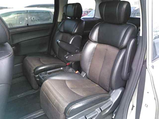 NISSAN ELGRAND 2010
