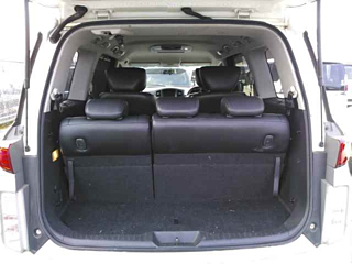 NISSAN ELGRAND 2010