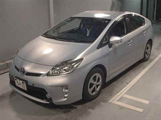 TOYOTA PRIUS 2012