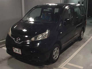 NISSAN NV200 2015