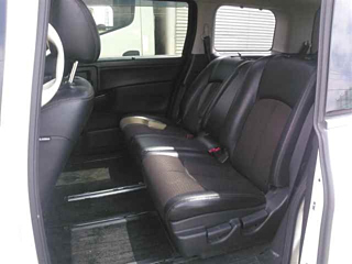 NISSAN ELGRAND 2012