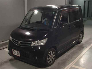 NISSAN ROOX 2010