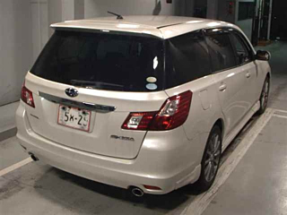 SUBARU EXIGA 2010
