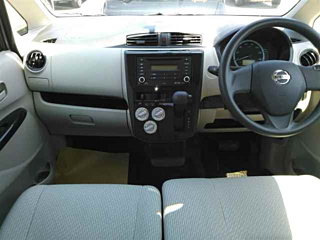 NISSAN DAYZ 2013